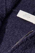 Carica l'immagine nel visualizzatore di Gallery, TENDER